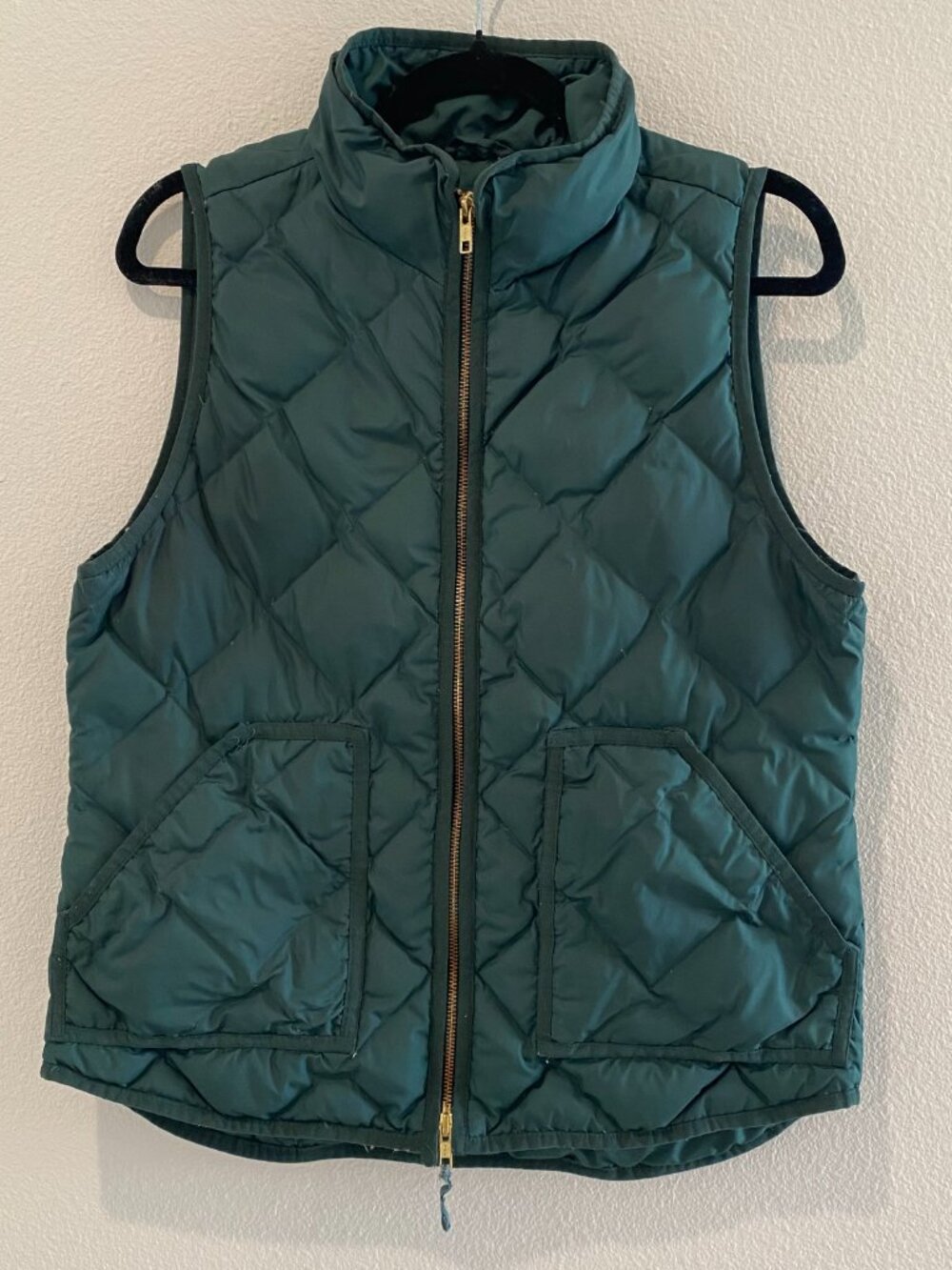 J. Crew Diamond Quilted Full Zip Puffer Vest Emerald Hunter Green Medium